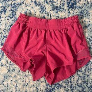 Size 6 Lululemon Hotty Hots pink